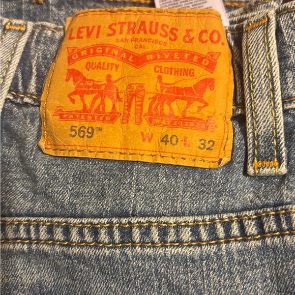 Levi's Other - Mens Levi jeans 40W 32L